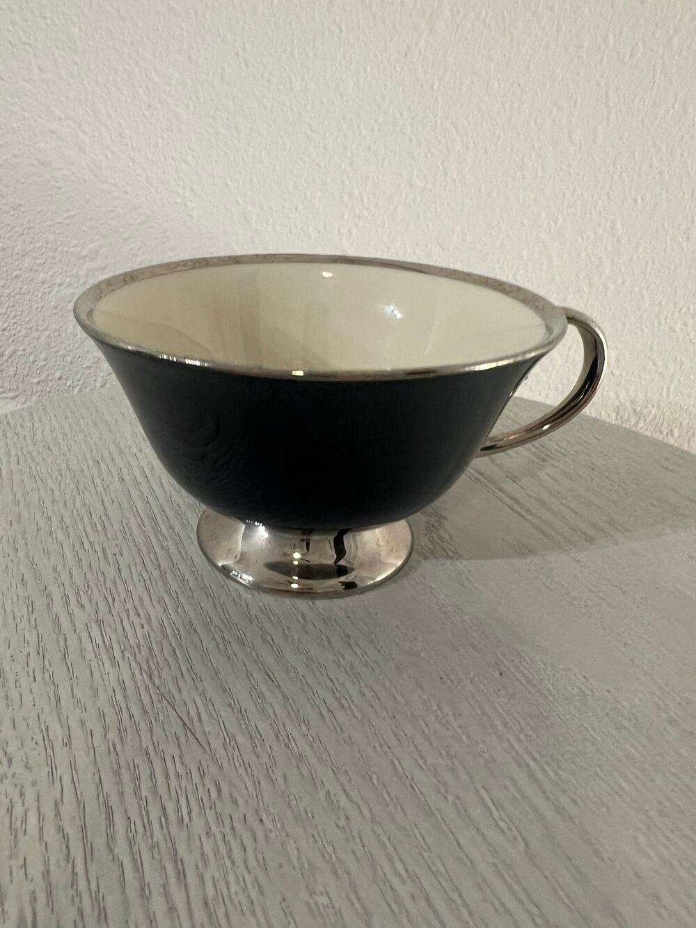 Vintage Flintridge Navy & Silver footed Teacup – Made in California, U.S.A. ☕🖤